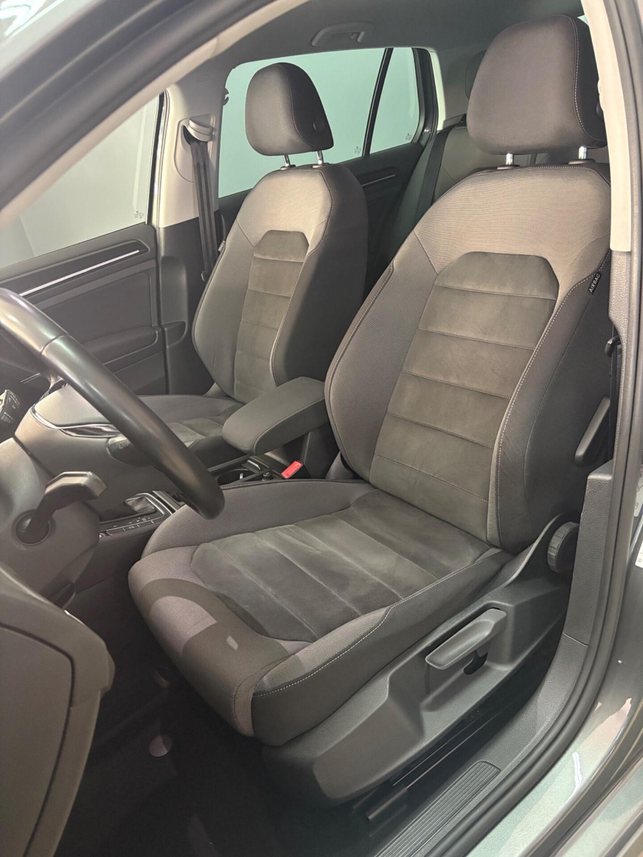 Volkswagen Golf 1.5 TGI DSG 5p. Executive BlueMotion Technology