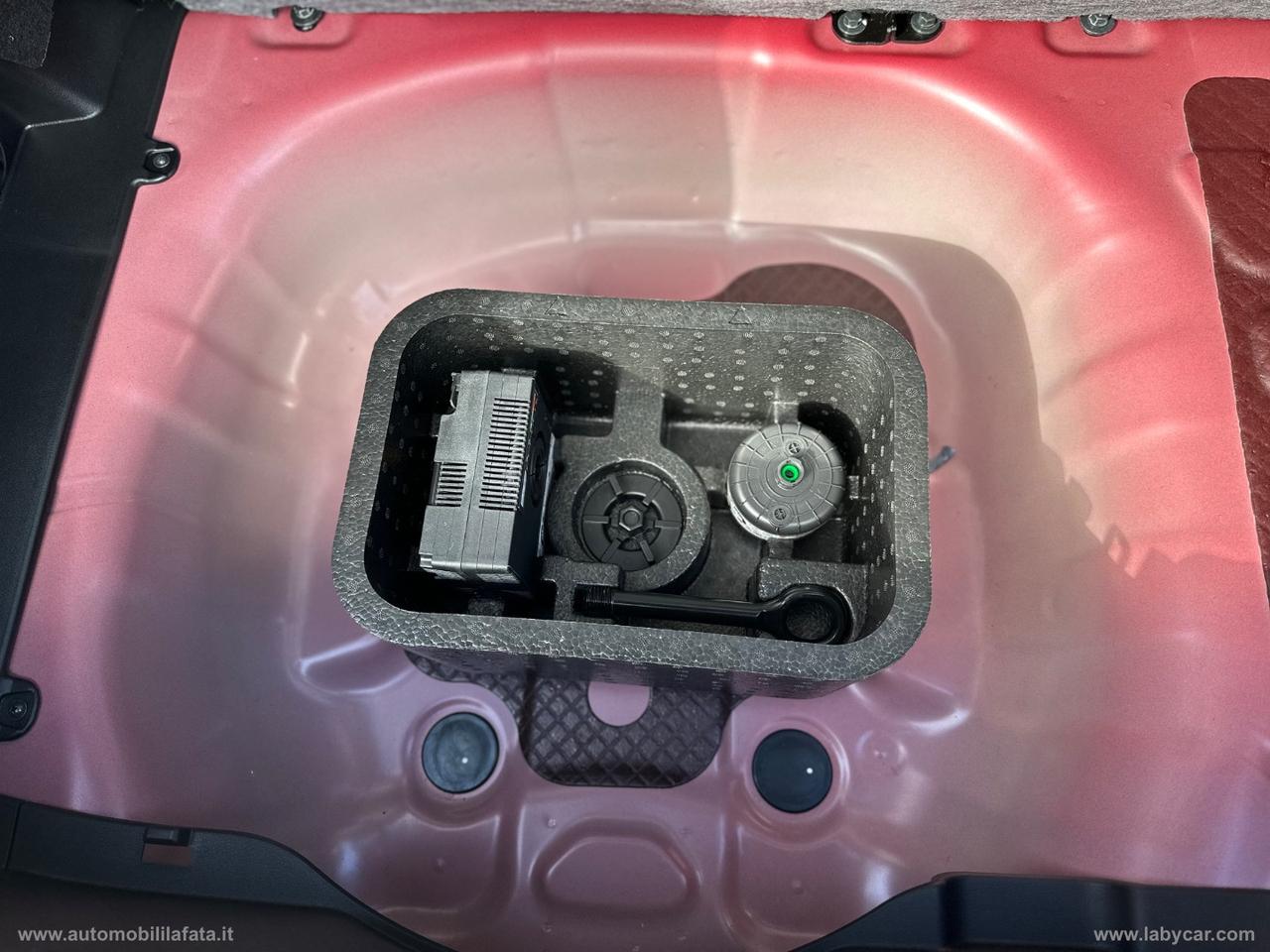 HYUNDAI i20 1.2 MPI MT Connectline KM ZERO