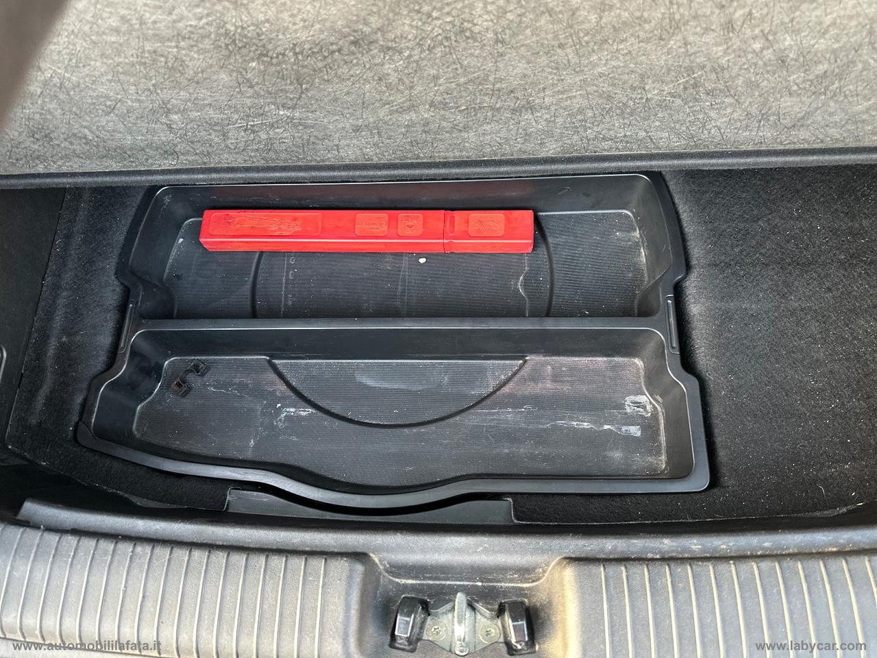 HYUNDAI ix20 1.4 CRDI 90 CV Comfort DIESEL CON 83.000 KM