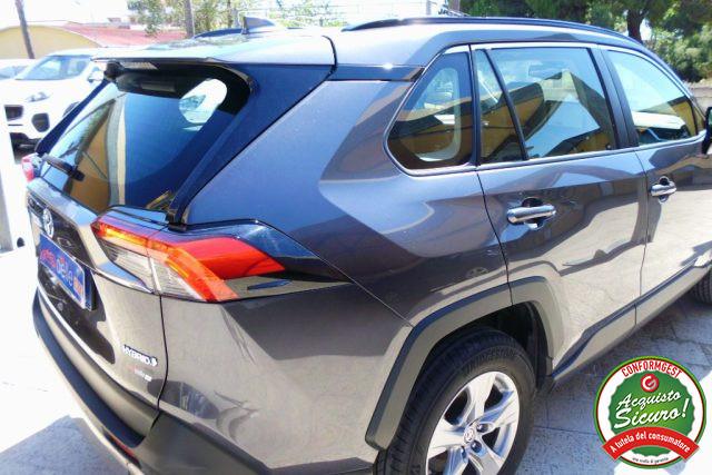 TOYOTA RAV 4 MY23 RAV4 2.5 HV (218CV) E-CVT 2WD Business