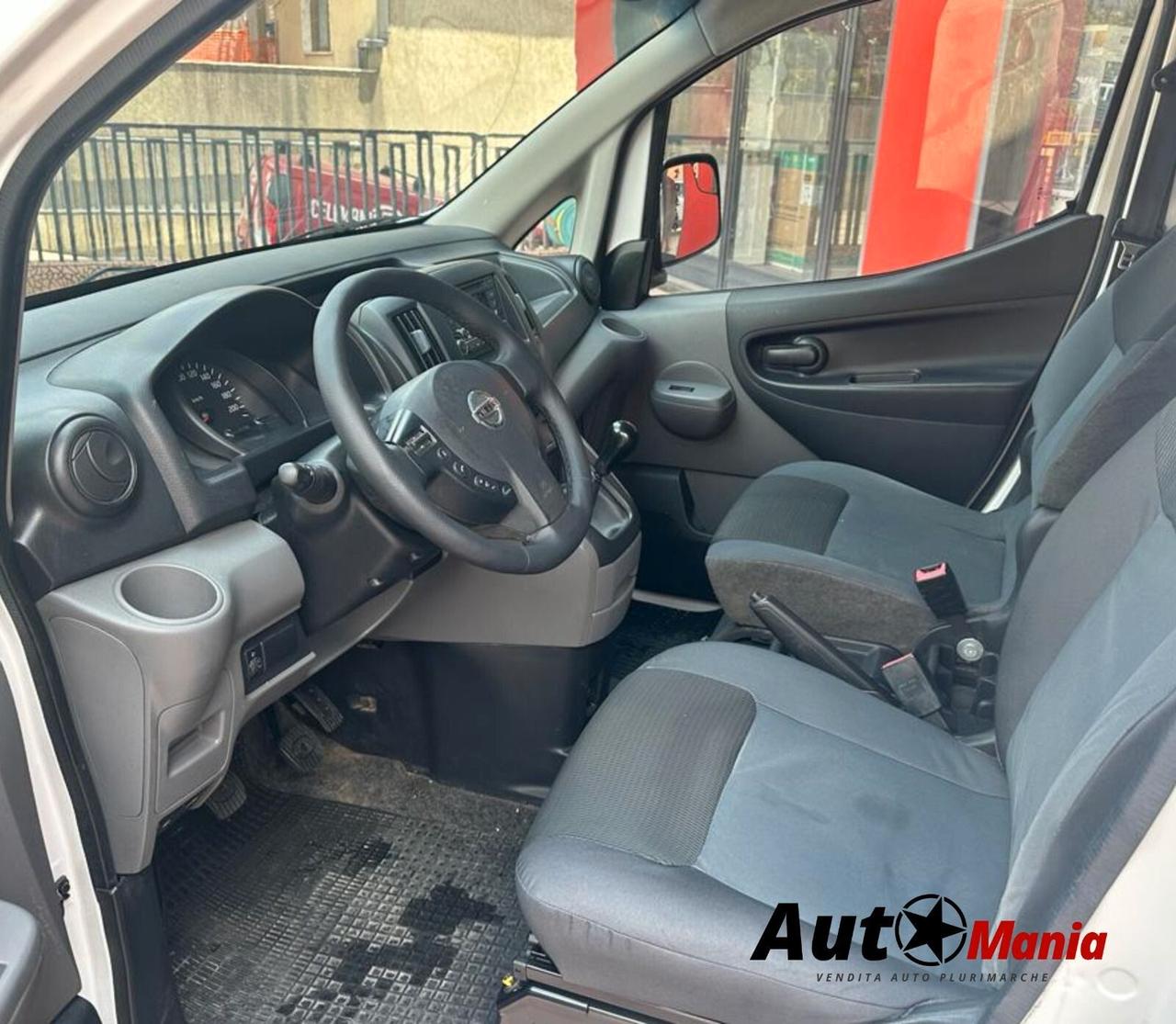 Nissan NV200 con allestimento isotermico frigorifero