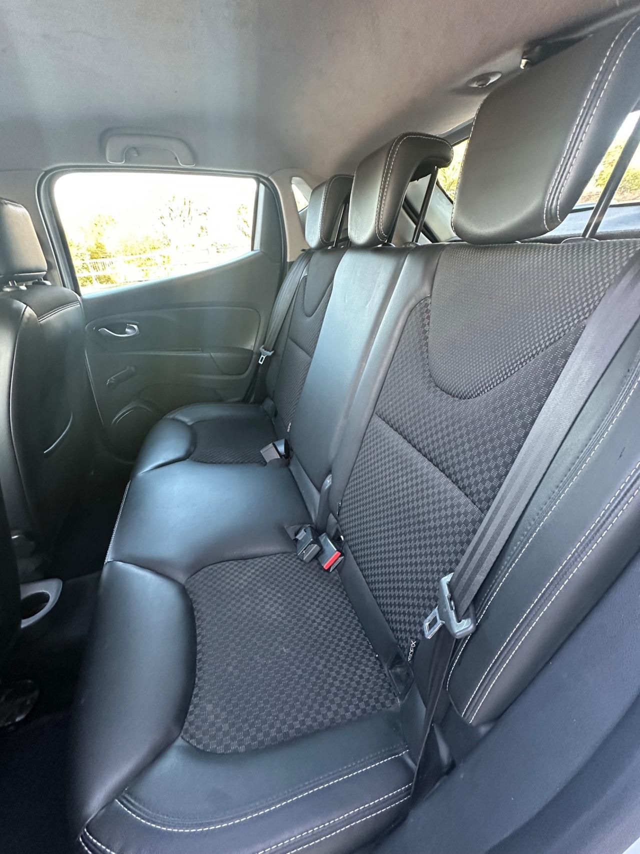 Renault Clio dCi 8V 75 CV 5 porte Moschino Life