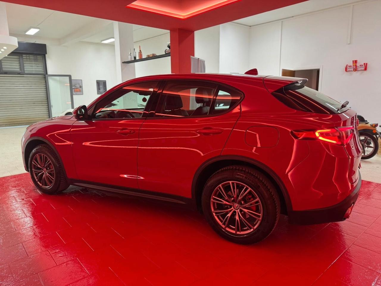 Alfa Romeo Stelvio 2.2 Turbodiesel 180 CV AT8 Q4 Executive