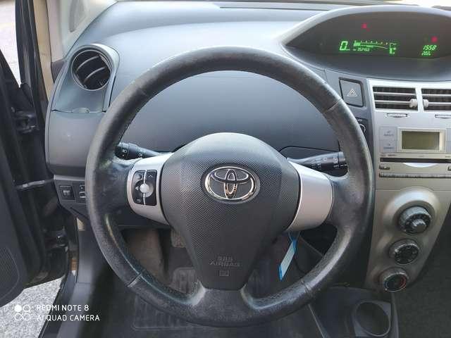 Toyota Yaris Yaris 5p 1.4 d-4d