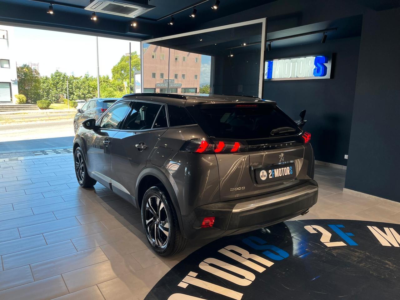 Peugeot 2008 BlueHDi 110 S&S Allure Pack