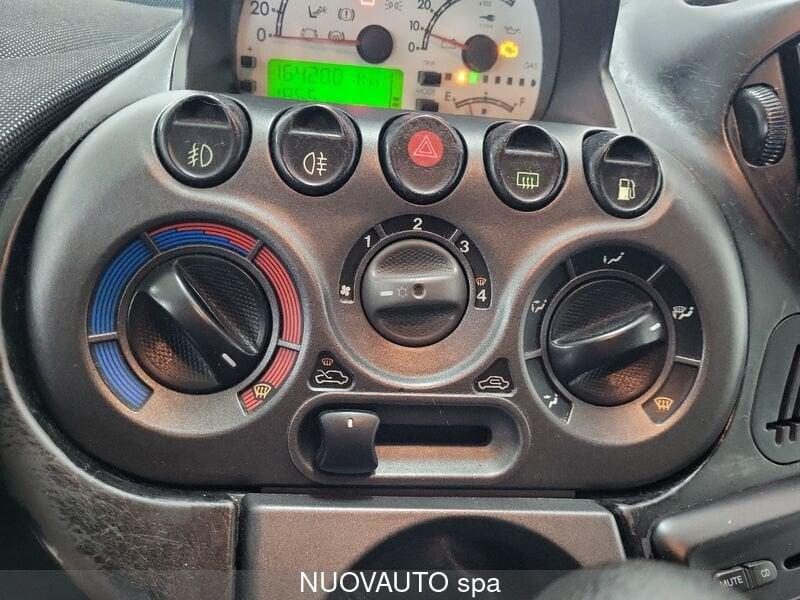 FIAT Multipla Multipla 1.6 16V Natural Power Dynamic