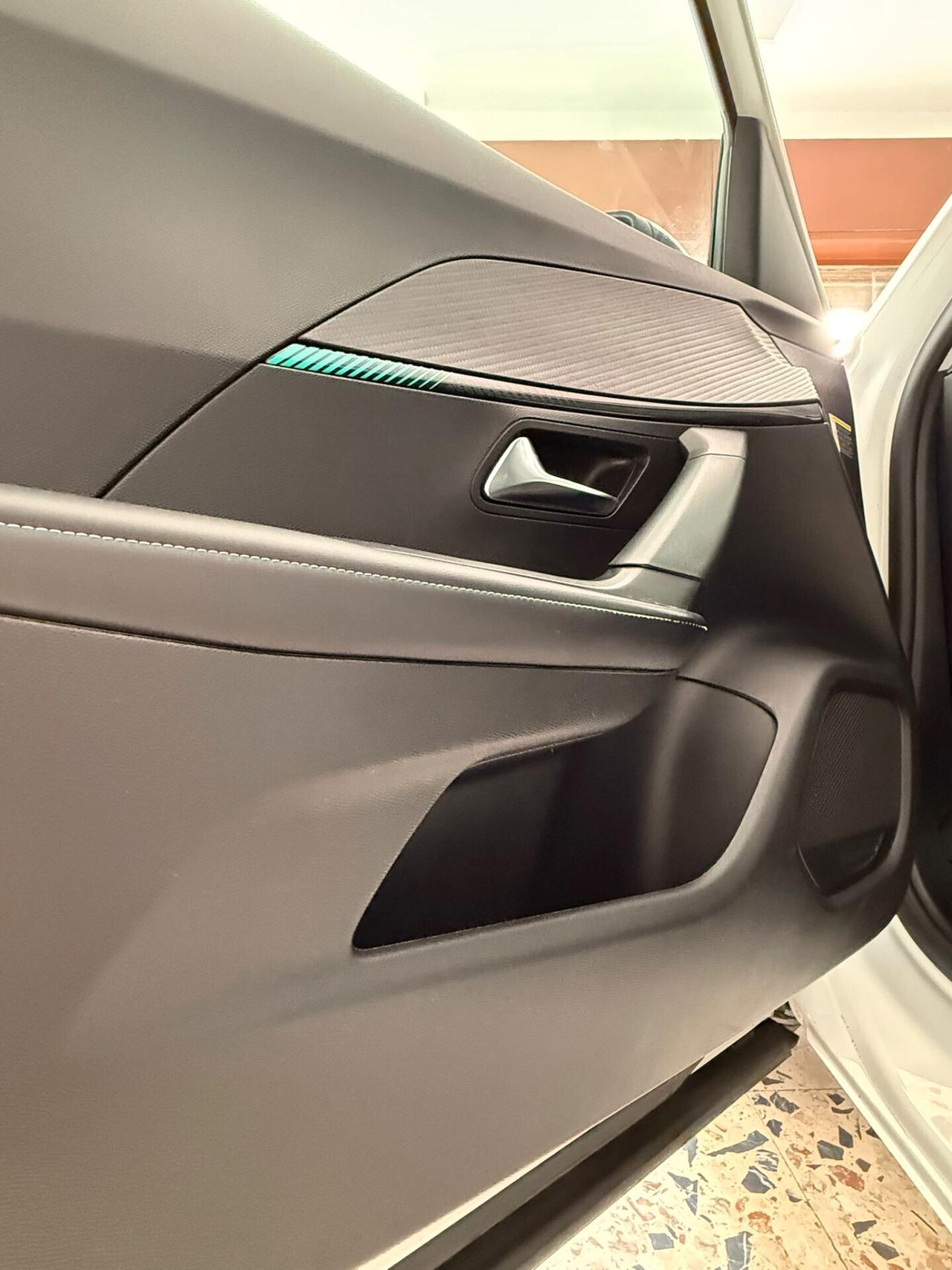 Peugeot 2008 BlueHDi 130 S&S EAT8 Allure