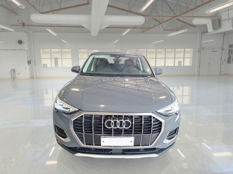 AUDI Q3 35 TDI S TRONIC BUSINESS ADVANCED SUV