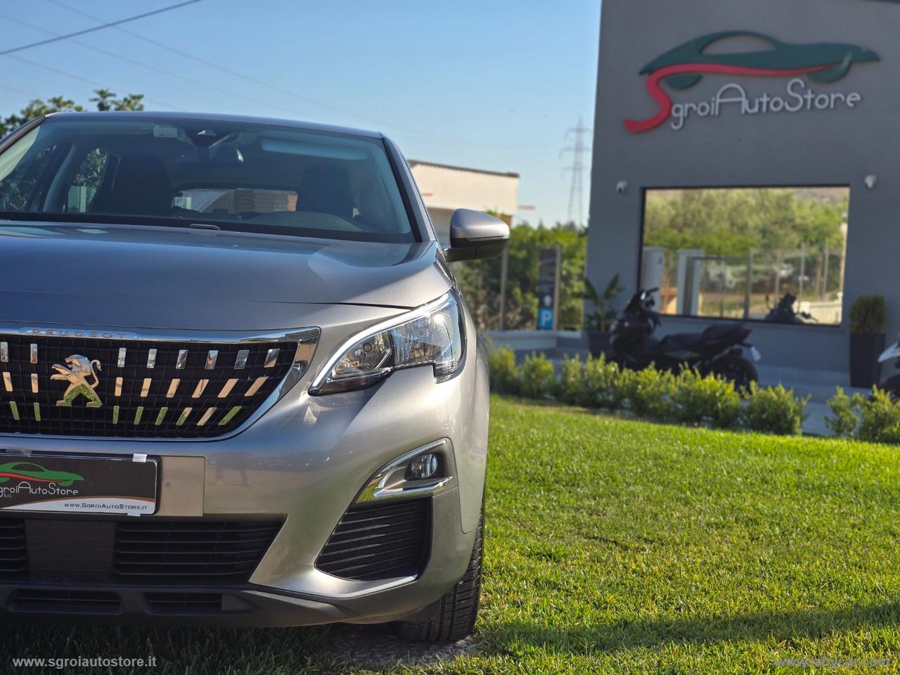 PEUGEOT 3008 BlueHDi 130 S&S Business