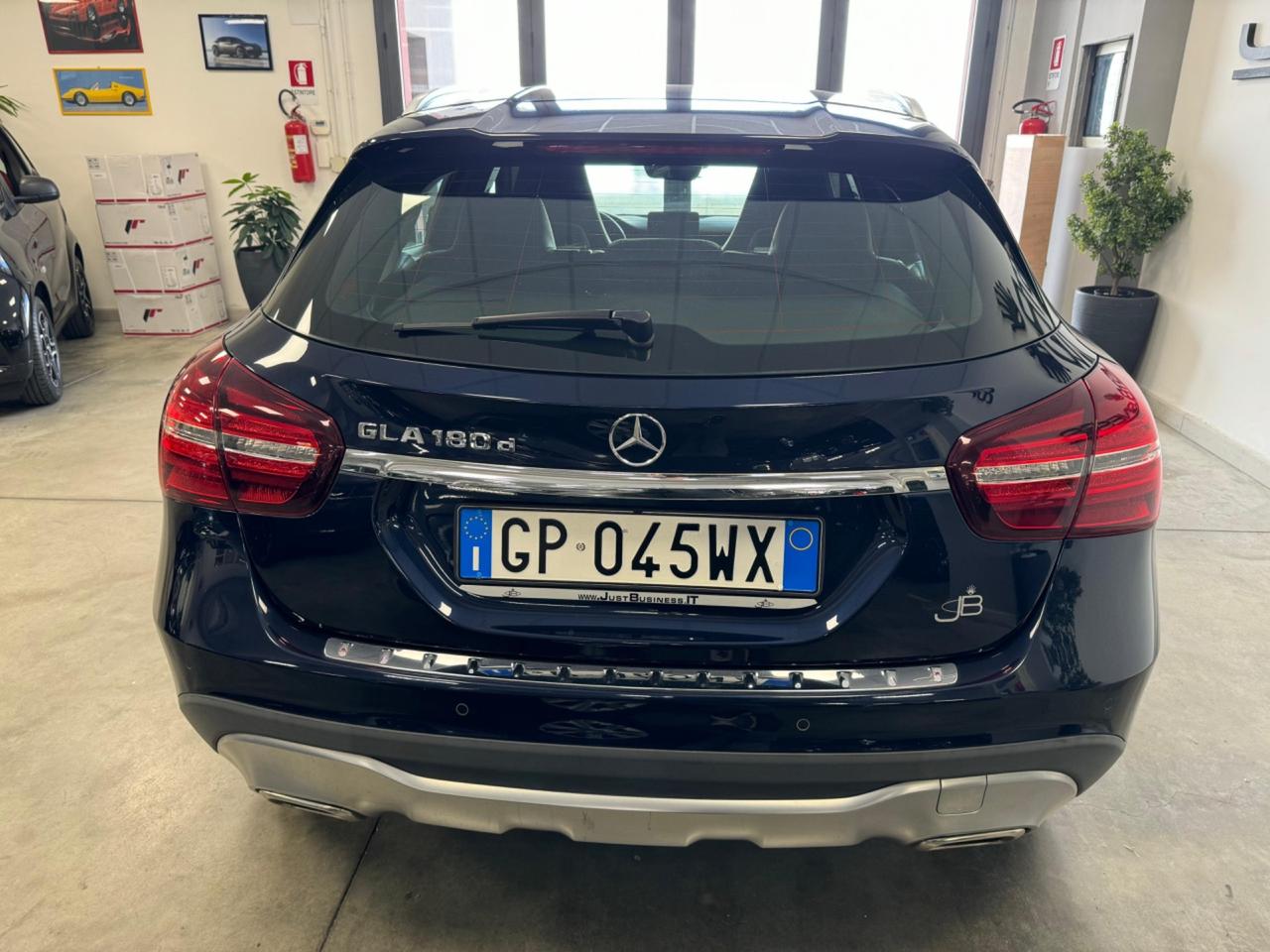 Mercedes-benz GLA 180 GLA 180 d Automatic Premium