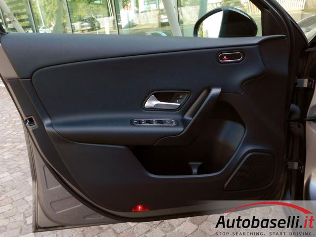 MERCEDES-BENZ A 180 D 2.000cc PACCHETTO, TECH WIDESCREEN 2X10,25''