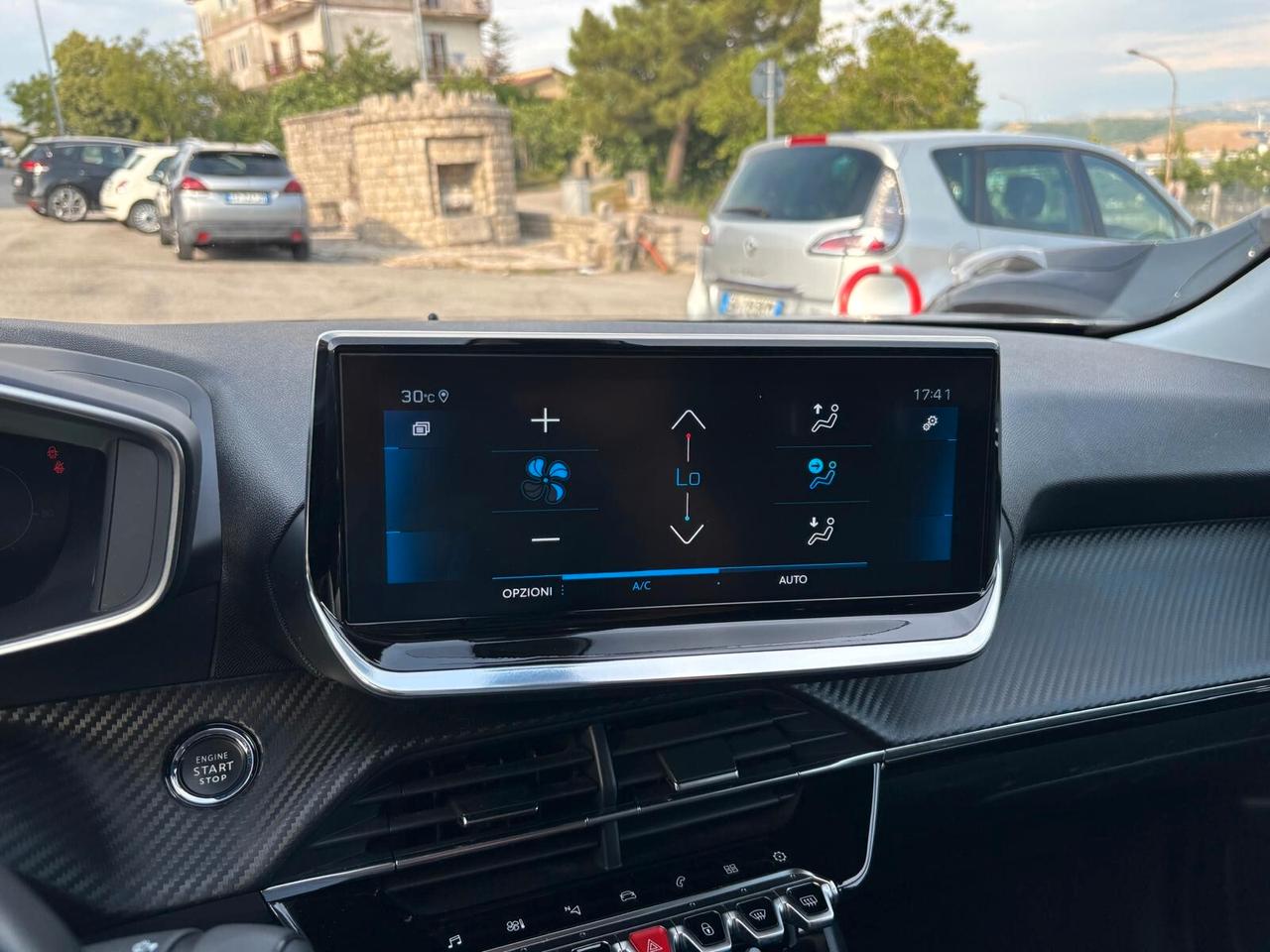 Peugeot 2008 BlueHDi 110 S&S Allure Pack
