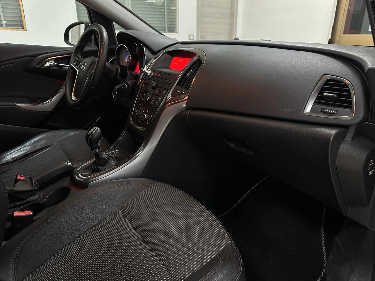 Opel Astra Sports Tourer 1.7 CDTI Cosmo 110 cv