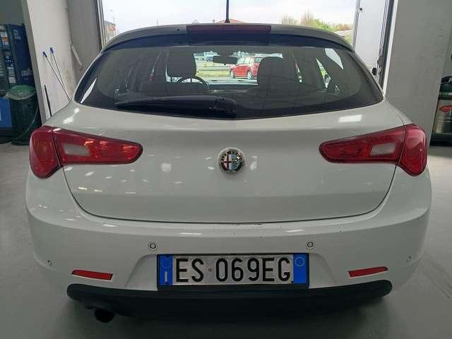 Alfa Romeo Giulietta Giulietta III 2010 1.6 jtdm(2)