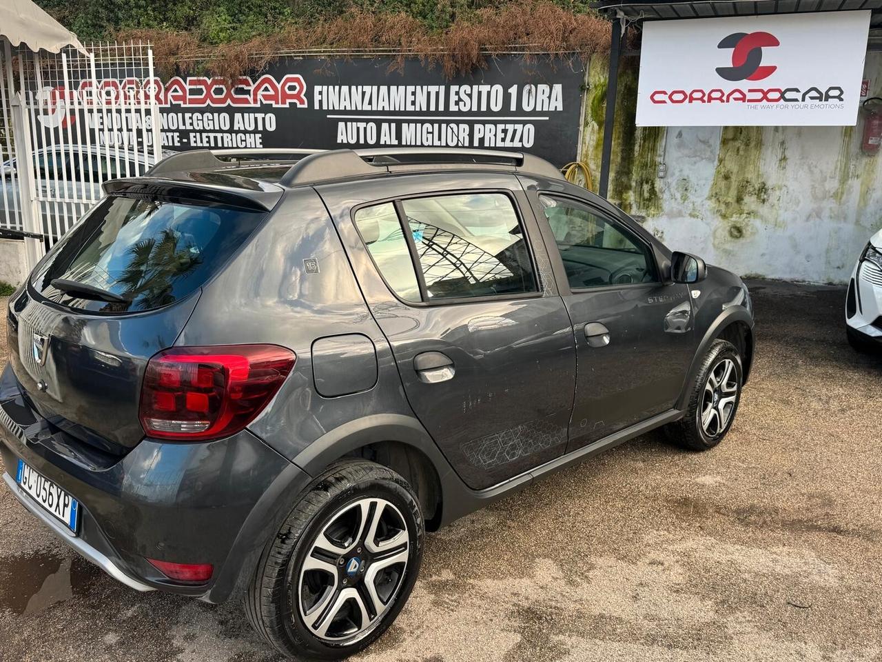 DACIA SANDERO STEPWAY 1.0 TCe 100CV GPL 15th Anniversary