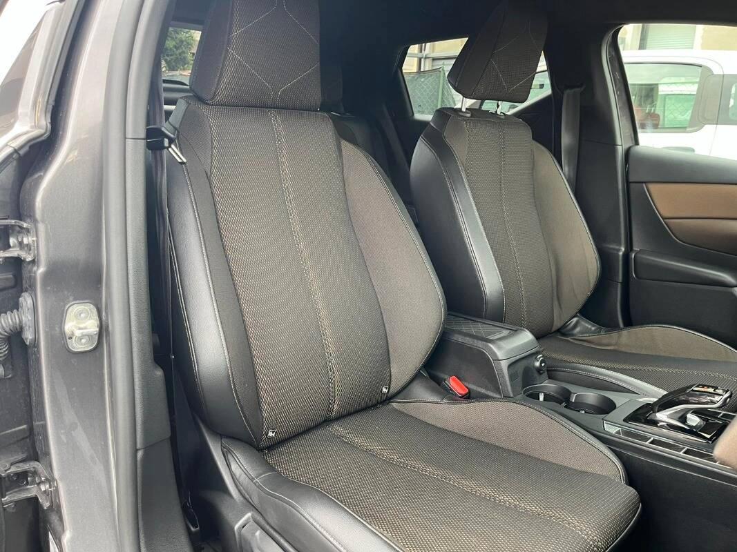 DS DS3 Crossback 1.5 bluehdi So Chic 130cv auto