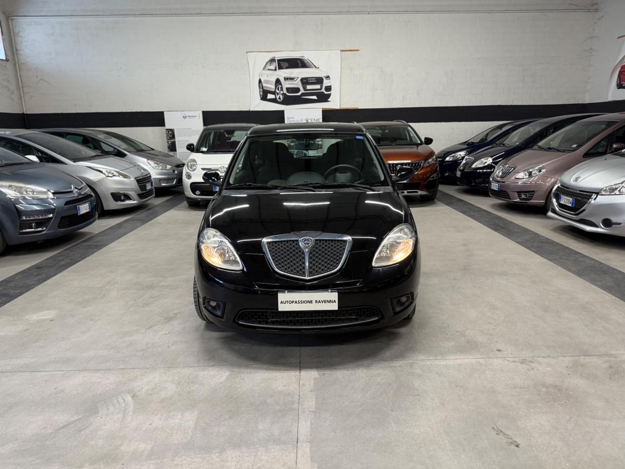 Lancia Ypsilon 1.2 Platino