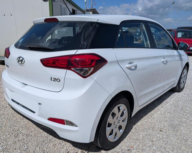 HYUNDAI i20 1.2 84 CV 5 porte Classic