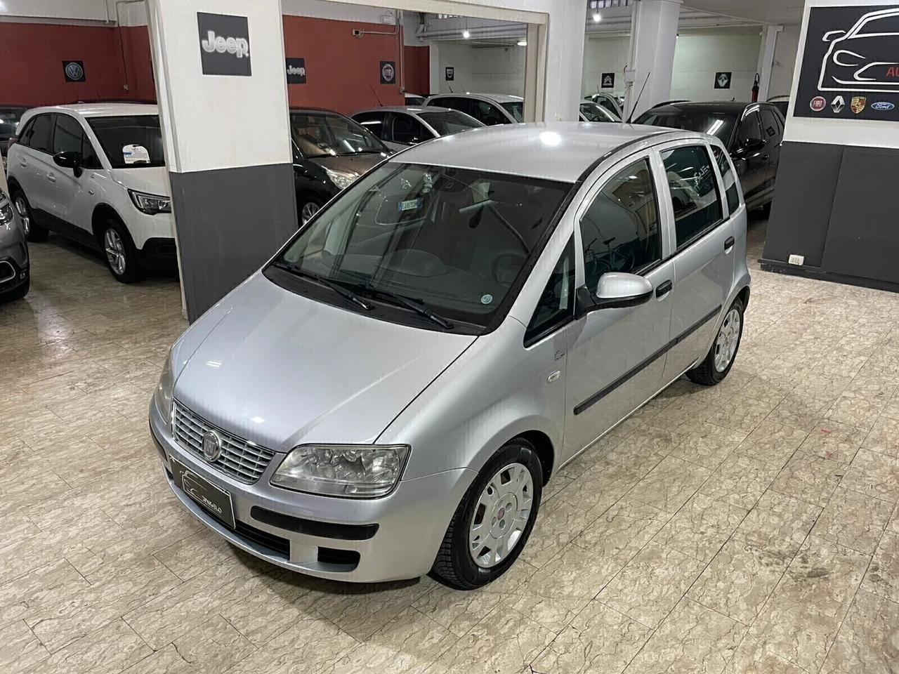 Fiat Idea 1.4 16V S&S Emotion