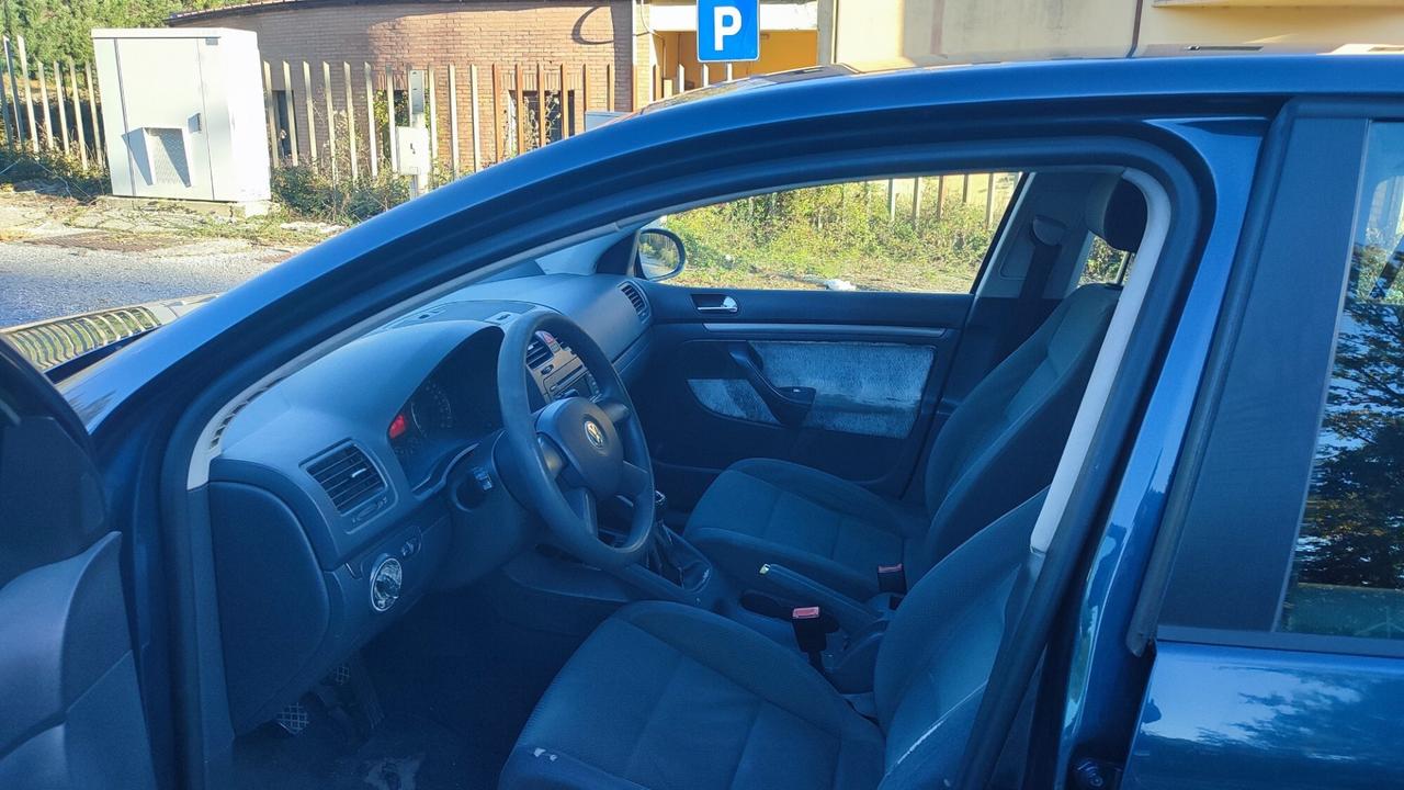 VOLKSWAGEN GOLF 5A SERIE 1.9 SPORTLINE