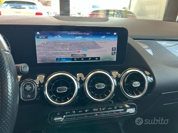 MERCEDES-BENZ GLA 200 d Automatic Premium
