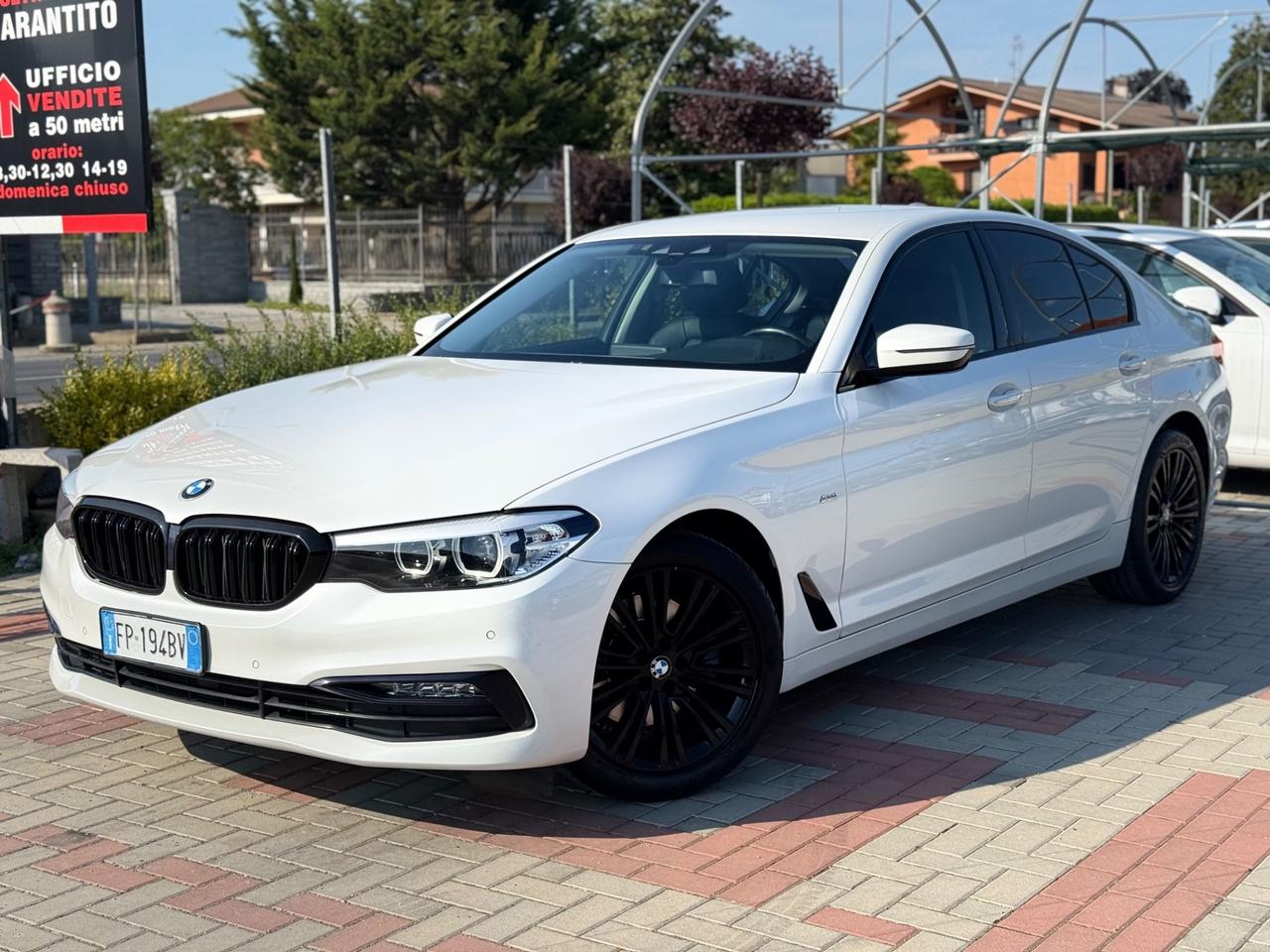Bmw 520d Sport BERLINA .BIANCO PERLA