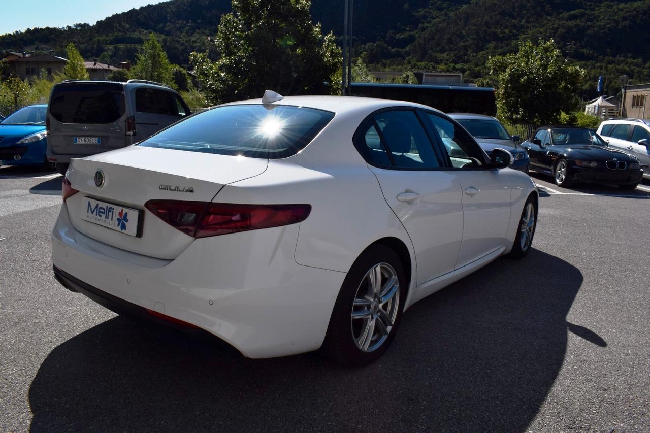 Alfa Romeo Giulia 2.2 Turbodiesel 150 CV