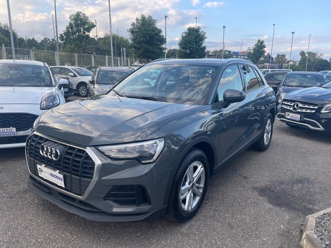 Audi Q3 35 TDI S tronic Business Advanced