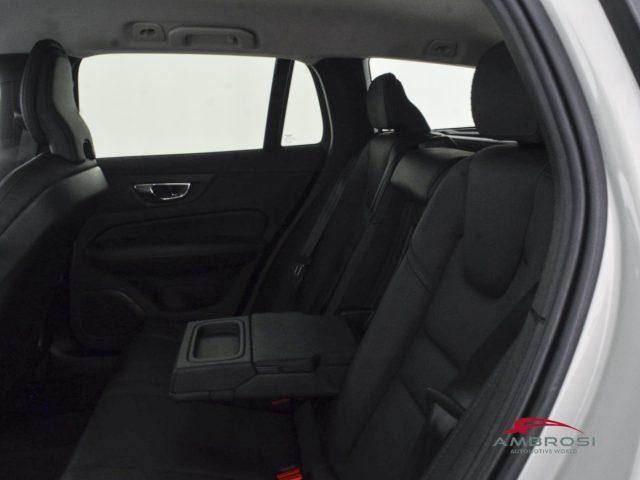 VOLVO V60 Cross Country D4 AWD Geartronic Business Plus