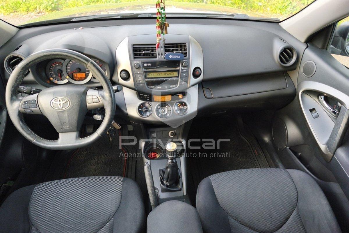 TOYOTA RAV4 2.2 D-4D 150 CV DPF