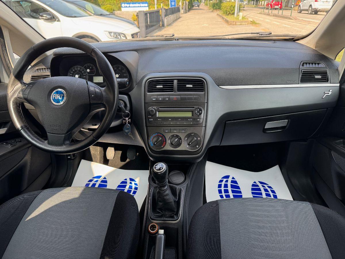 FIAT - Grande Punto - 1.2 5 porte Dynamic NEOPATENTATI