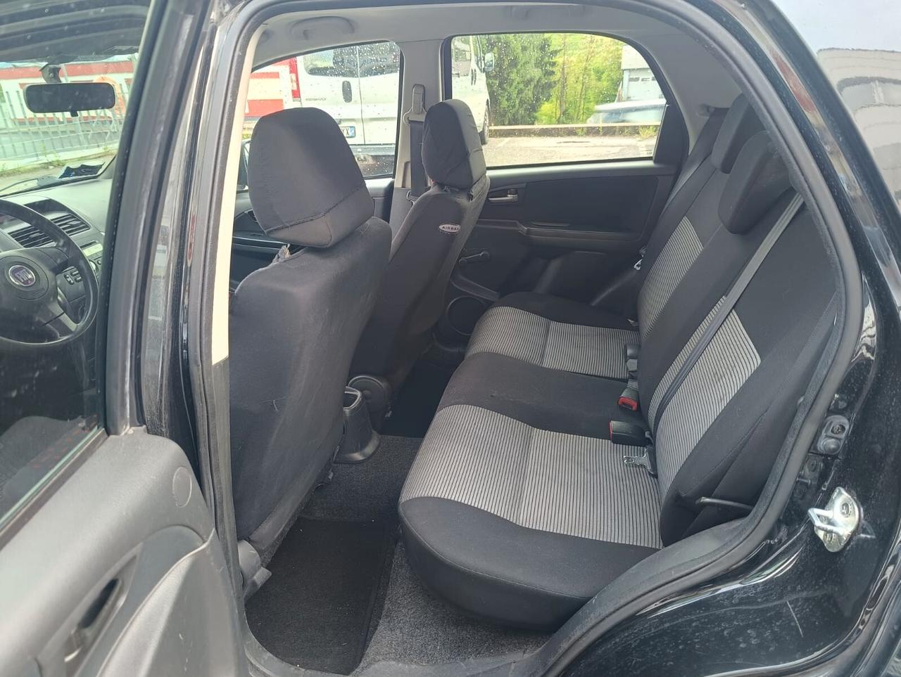 Fiat Sedici 1.9 MJT 4x4 Emotion