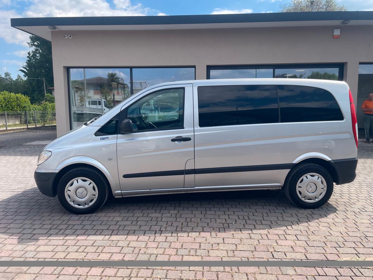 Mercedes-benz Vito 9 posti manuale