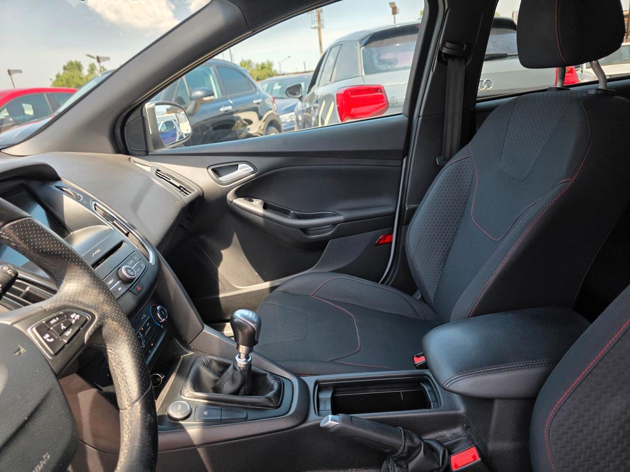 Ford Focus 1.5 TDCi 120 CV Start&Stop ST Line