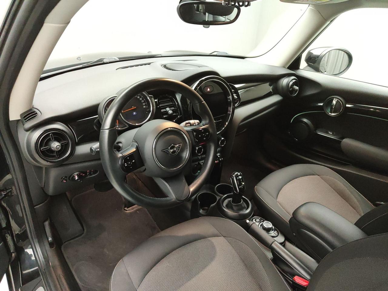 Mini IV F56 2021 3p MINI COOPER 1.5 136CV ESSENTIAL AUTO