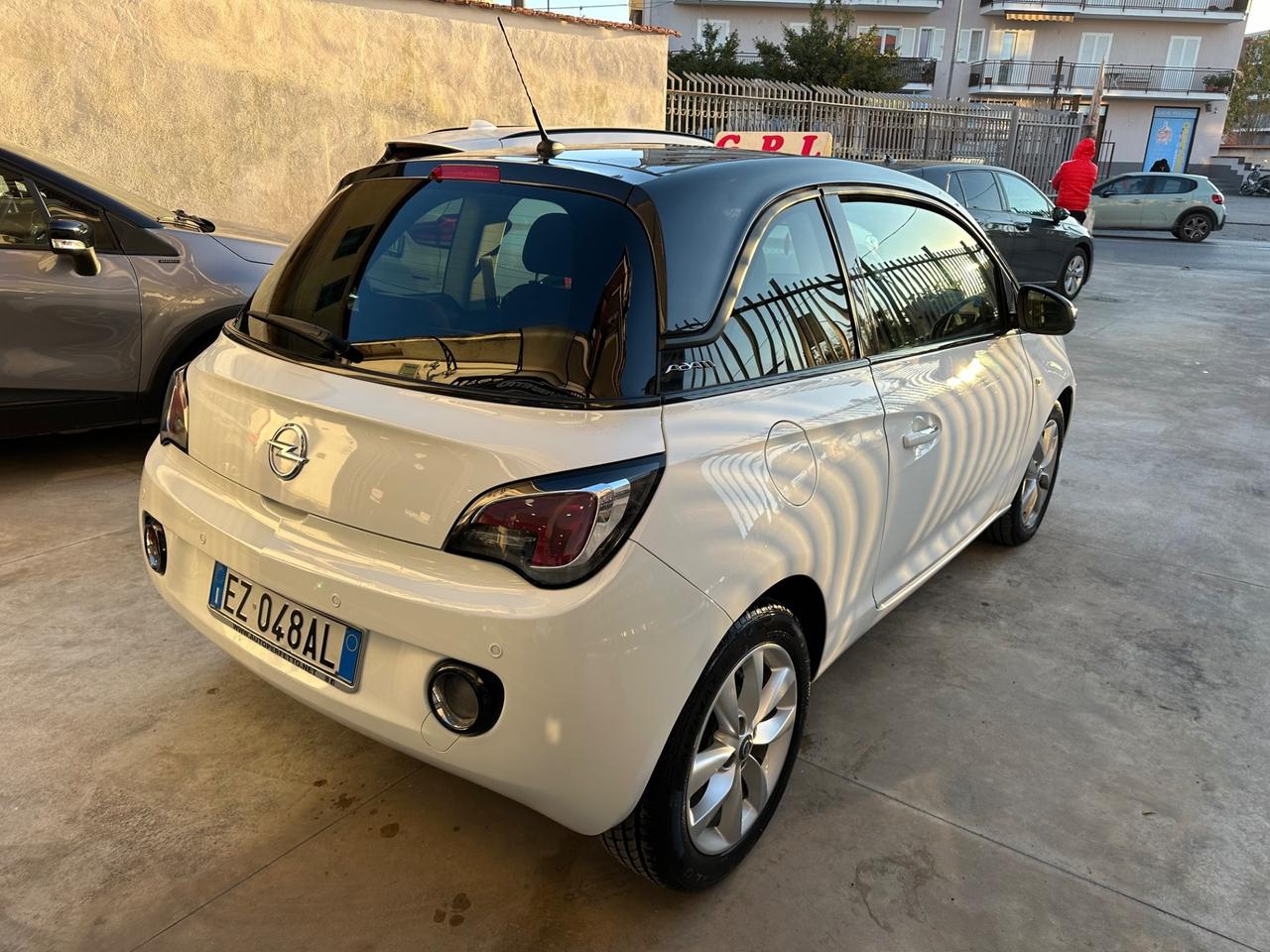 Opel Adam 1.4 87 CV GPL Tech Slam