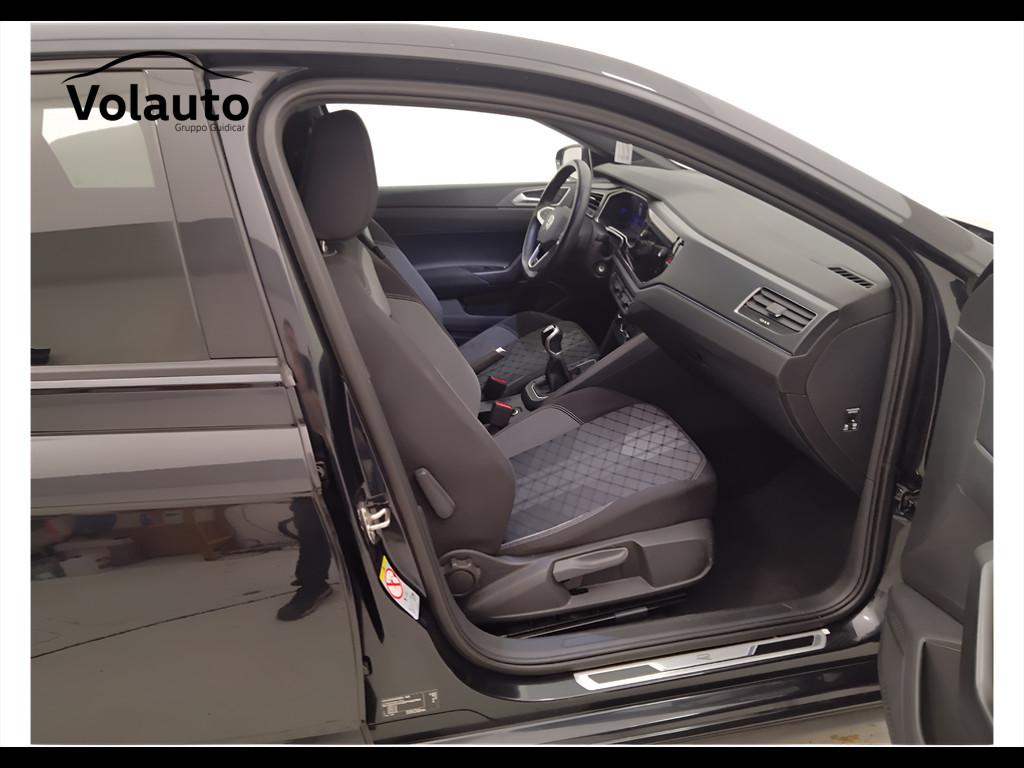 VOLKSWAGEN Polo VI 2022 - Polo 1.0 tsi R-Line 95cv