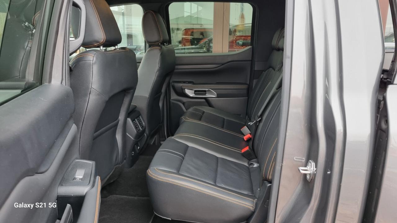 Ford Ranger 2.0 ECOBLUE DC Wildtrak 5 posti Autocarro 205 cv