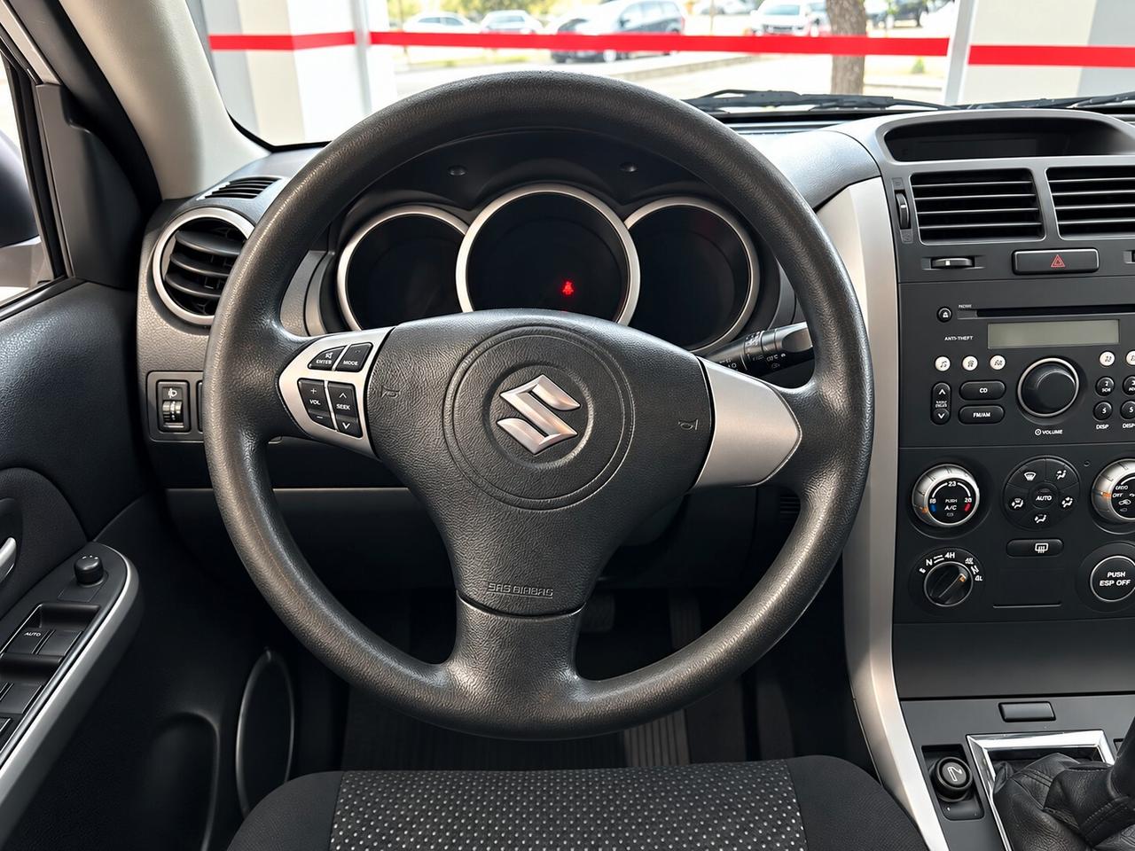 Suzuki Grand Vitara 1.9 DDiS 5 porte