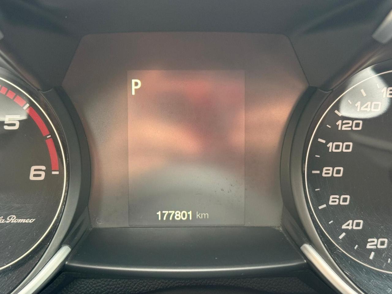 Alfa Romeo Giulia 2.2 Turbodiesel 150 CV AT8