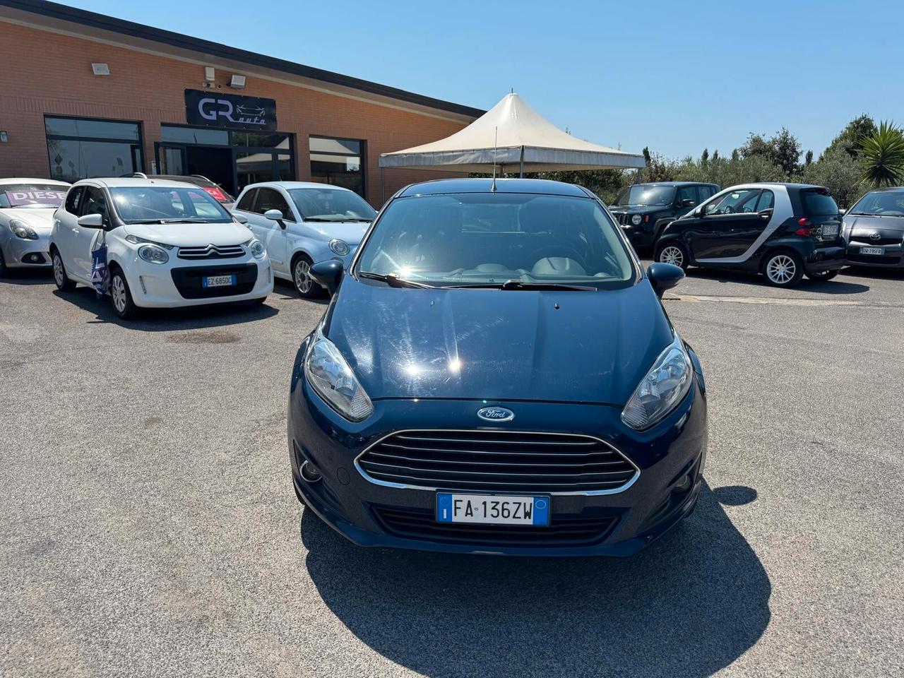Ford Fiesta 1.5 TDCI 75CV 5P NEOPATENTATI 2015