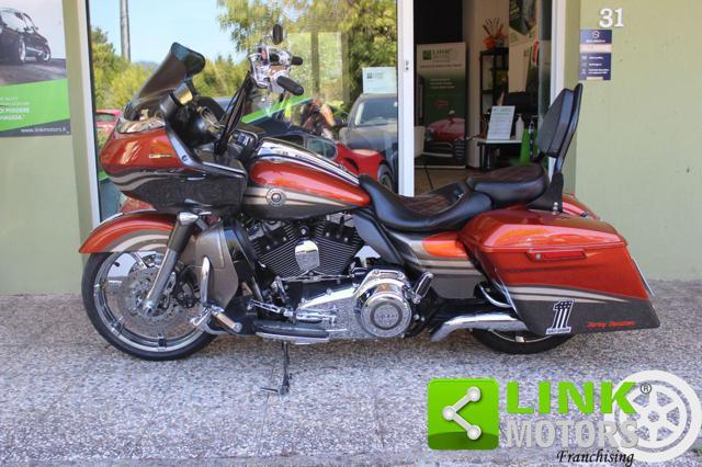 HARLEY-DAVIDSON CVO Road Glide LIMITED