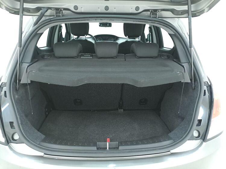 Lancia Ypsilon Hybrid Silver Plus BR257058 1.0 Mild Hybrid 70CV