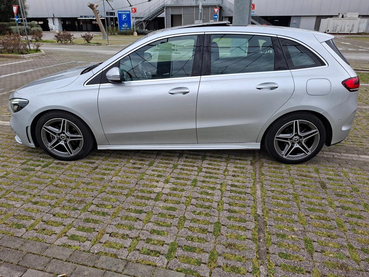 Mercedes-benz B 180 d Automatic Premium
