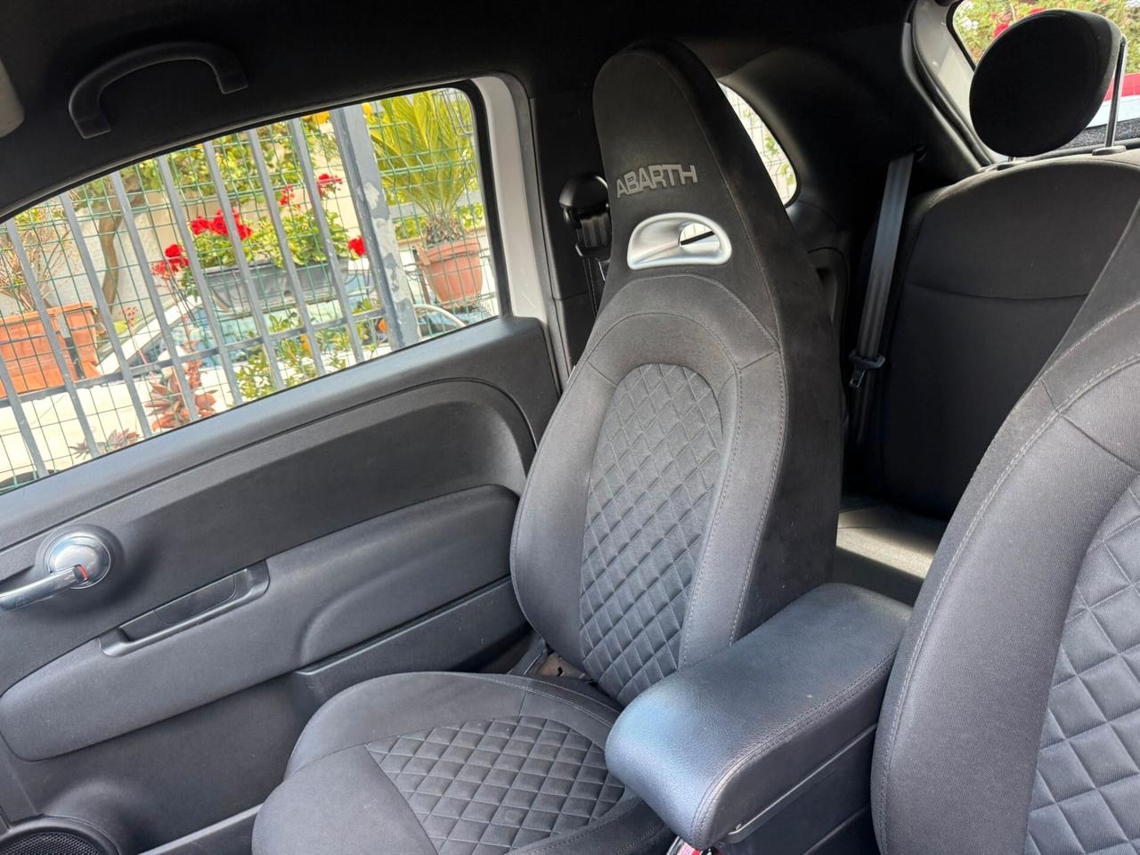 Abarth 595 1.4 Turbo T-Jet 145 CV special pedal comander