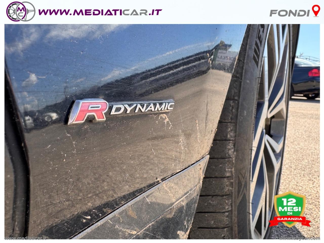 LAND ROVER RR Velar 2.0D 240 R-Dynamic HSE