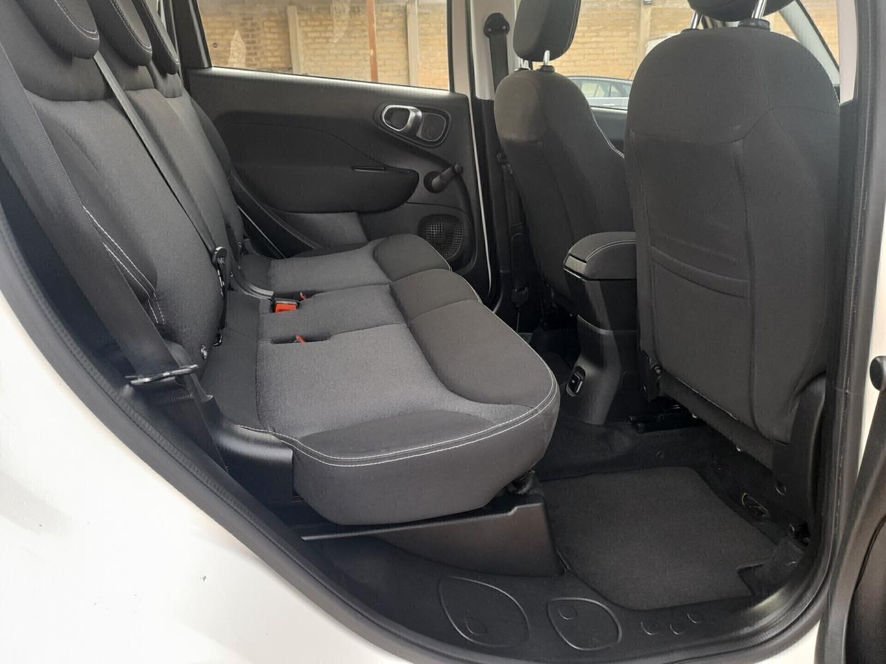 Fiat 500L 1.6 MJT 120 CV Lounge 7 POSTI