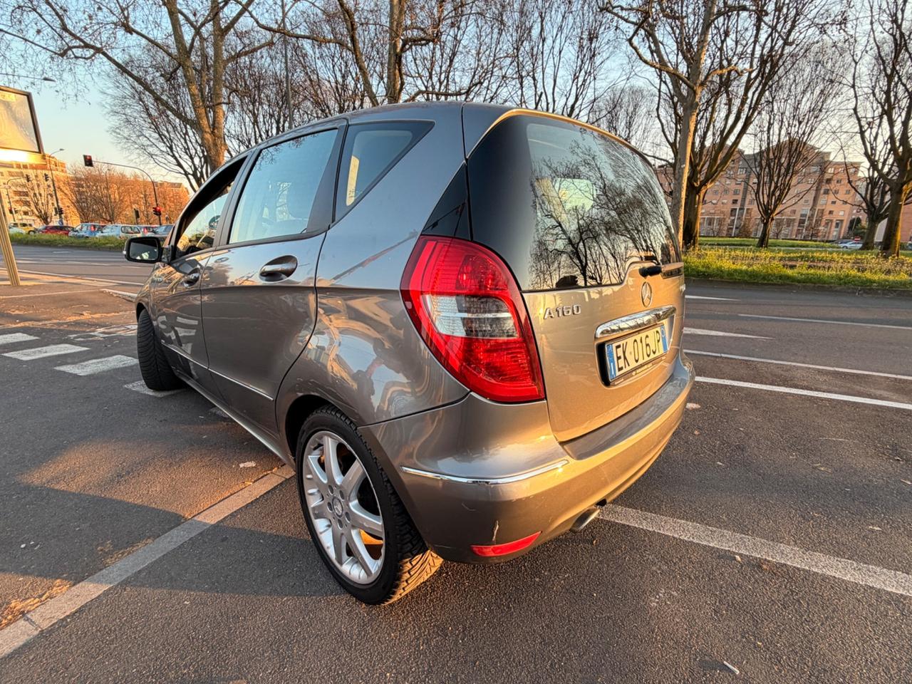 Mercedes-benz A 160 CDI BlueEFFICIENCY Avantgarde