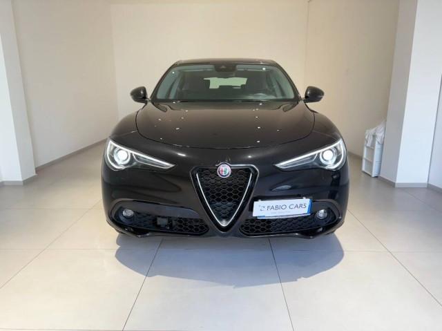 Alfa Romeo Stelvio 2.2 t Business Q4 190cv auto