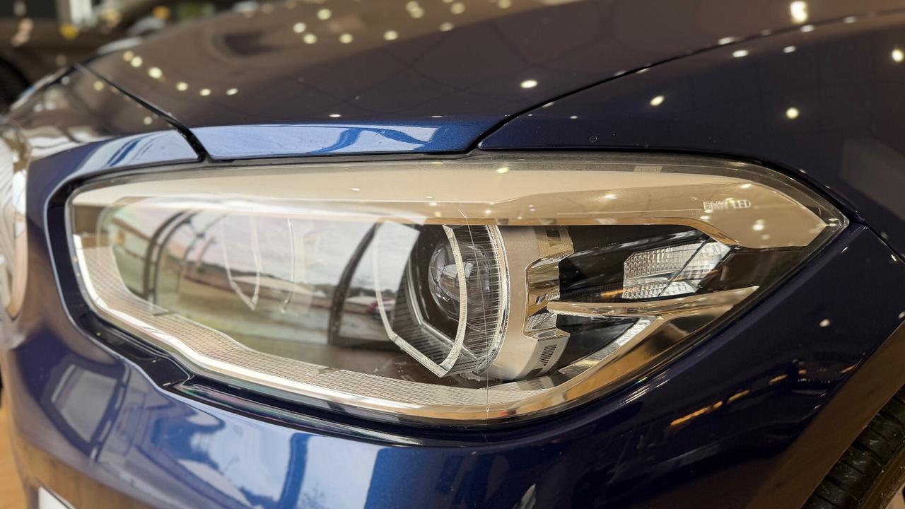 Bmw 118 118d 5p. Luxury